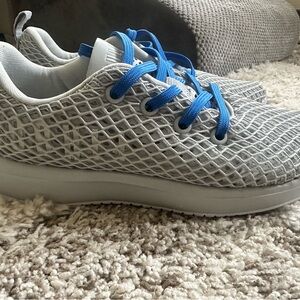 NOBULL Arctic Mesh Runners like new shoes sneakers extra laces 6.5 Women